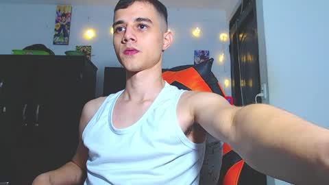 adam hot11 online show from April 1, 3:19 am