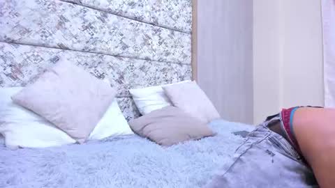 adam_piarse online show from February 8, 7:47 am