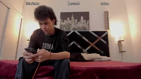 Adan Oriol online show from November 10, 4:06 am