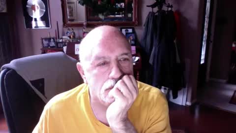 add_me_2 online show from March 21, 1:37 pm