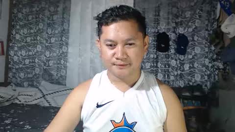 adorableasianboy online show from January 15, 9:24 am