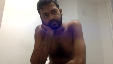 aggaggs online show from March 15, 7:42 pm