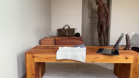 ahno online show from February 13, 5:54 pm