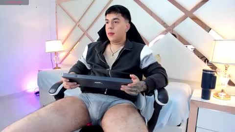 AITOR online show from May 27, 2:41 am