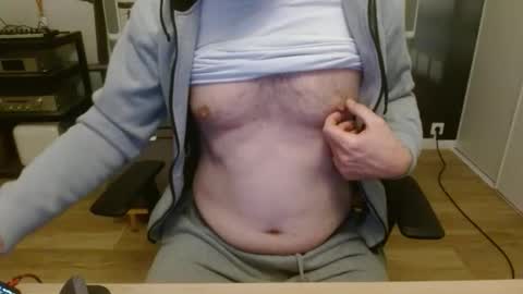 aixcited online show from March 12, 9:33 pm