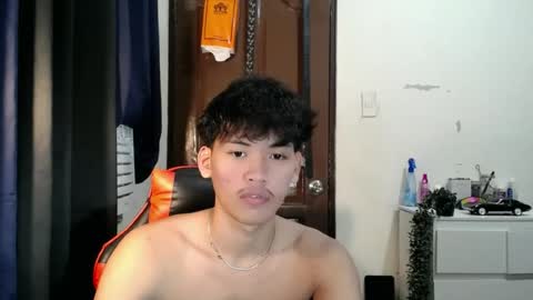 aj_daksxx online show from July 12, 4:14 am