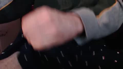 aj online show from November 20, 2:00 am