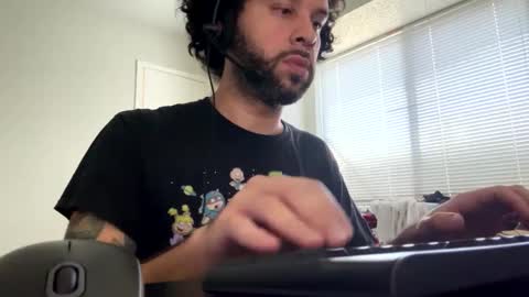 ajlongdik online show from September 30, 3:04 pm