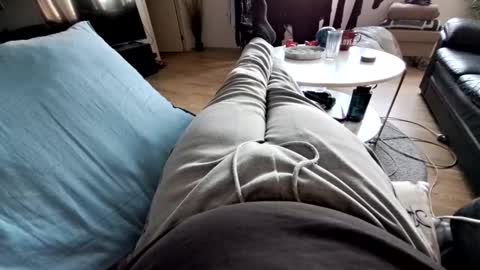 ak_2 online show from January 9, 11:37 am