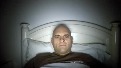 alain766 online show from December 15, 11:57 pm