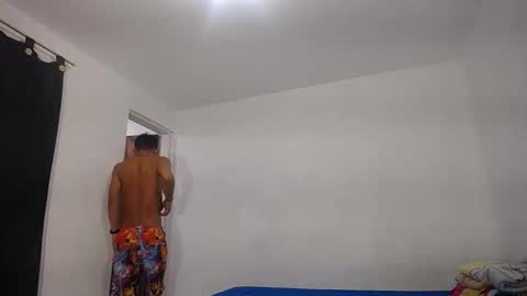 Alan online show from April 6, 8:15 am