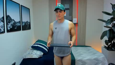 Alan  Kevin can we reach 100 thumbs up please guys  online show from November 18, 7:17 pm