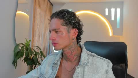 alan online show from January 23, 1:13 pm