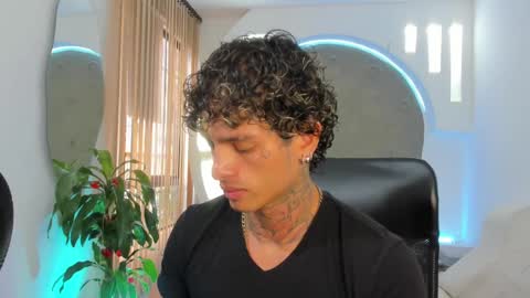 alan online show from February 25, 12:34 pm