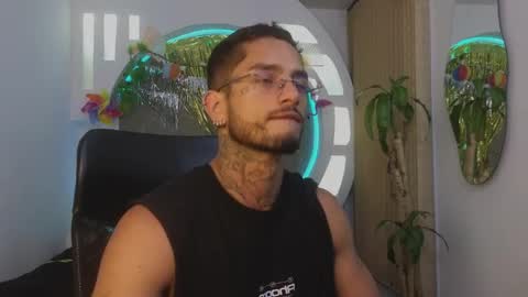 alan online show from April 6, 11:22 am