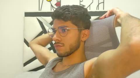 Snapshot of alanvilla_lobo chatting on October 11, 7:51 pm alanvilla_lobo online show from October 11, 7:51 pm
