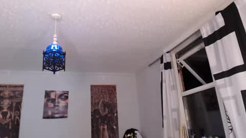 aldovitzo online show from April 2, 11:12 pm