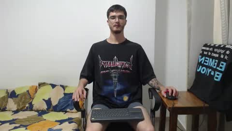 aleex_miller online show from October 15, 8:33 am