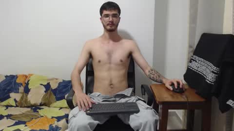 aleex_miller online show from October 29, 12:24 am