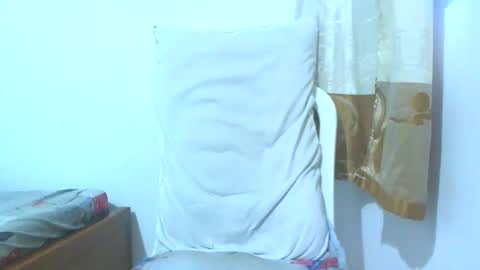 Snapshot of alehott chatting on March 11, 8:53 pm AleHot online show from March 11, 8:53 pm