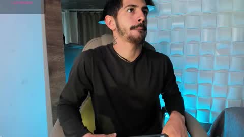 Alejo  online show from February 4, 3:56 am