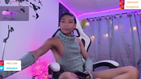 alejo_cute online show from January 17, 11:17 pm