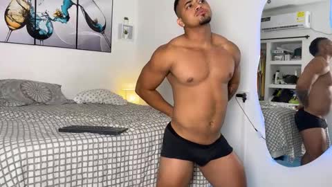 Snapshot of alejo_gero1712 chatting on October 8, 4:28 am Alejo online show from October 8, 4:28 am