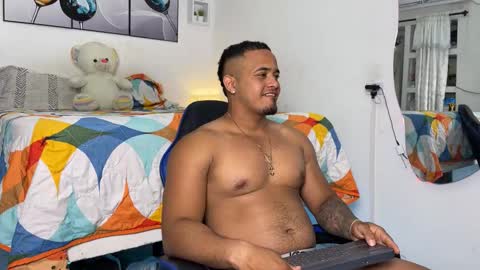 Snapshot of alejo_gero1712 chatting on September 9, 2:44 am Alejo online show from September 9, 2:44 am