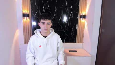 alejo online show from November 12, 3:23 am