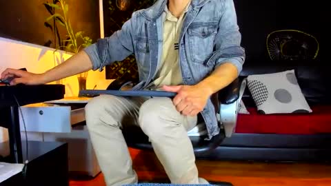 ALESSANDRO  WYE online show from February 15, 4:51 am