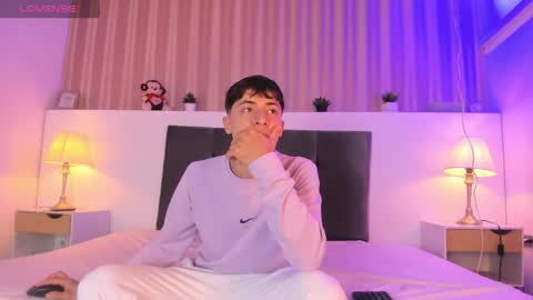 Alessandro Dybala online show from December 31, 11:31 am