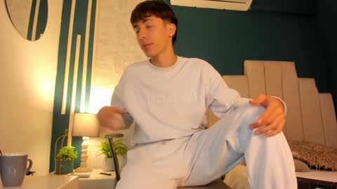 Alessandro Dybala online show from December 20, 12:38 pm