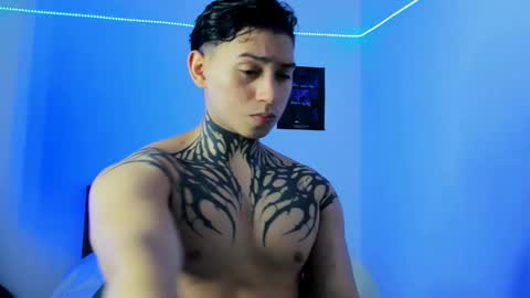 Alessandro online show from March 12, 12:20 am