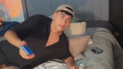 alex0113_ online show from November 16, 7:10 am