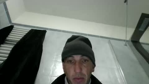 alex120475 online show from March 3, 8:44 am