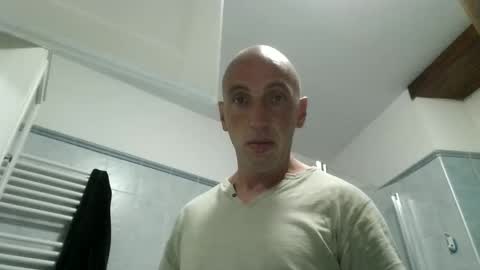 alex120475 online show from April 24, 8:11 pm