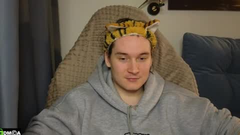 FAVORITE online show from April 19, 6:10 pm