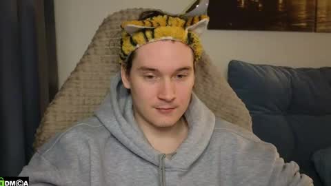 FAVORITE online show from April 19, 5:56 pm