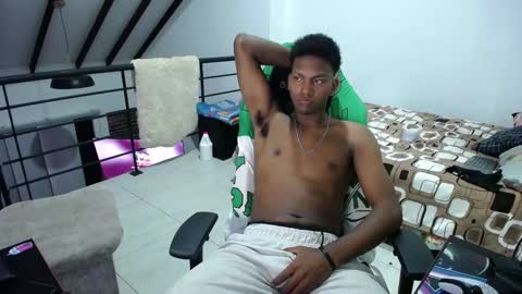 alex_cock_ online show from February 18, 8:12 am