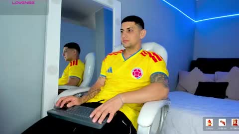 alex online show from June 24, 1:25 pm