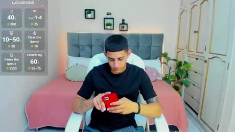 alex online show from January 18, 12:15 pm