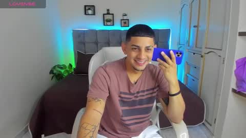 alex online show from February 12, 12:12 pm