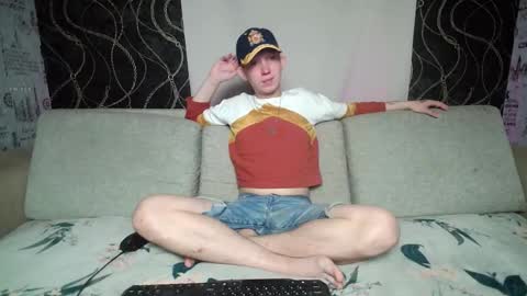 Snapshot of alex_foxy_man chatting on September 27, 3:48 am Alex online show from September 27, 3:48 am