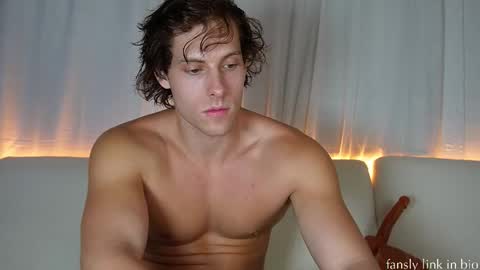 Alex Stone online show from March 18, 4:15 am