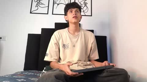 alex_mark_ online show from January 14, 7:17 pm