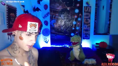    online show from October 5, 6:17 am