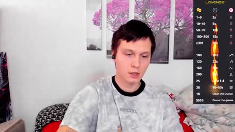 Snapshot of alex_wandhot chatting on October 21, 5:32 am Alex WandHot online show from October 21, 5:32 am