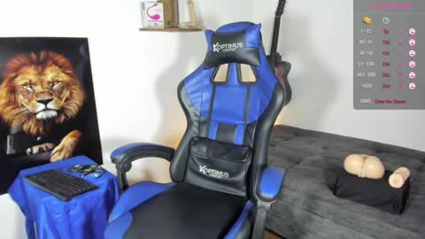 Alex Woll online show from March 5, 6:56 pm