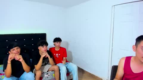 alexander and xiao online show from February 27, 9:58 pm