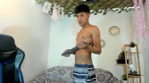 chicos hot online show from September 10, 3:32 pm